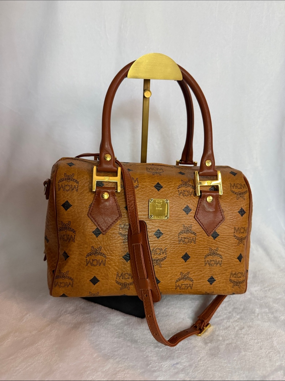 💖MCM Visetos Satchel in Cognac with Brown Trim and Gold Hardware